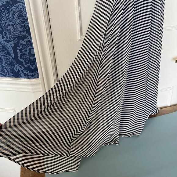 Isaac Mizrahi Halter Chiffon Dress Size 2-4, Garden Party, Wedding Guest - Picture 7 of 16